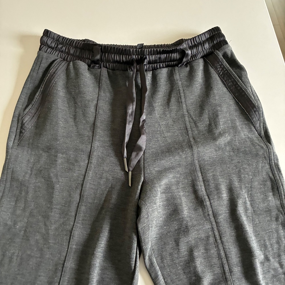 White House Black Market The Jogger WKND Pants Charcoal Grey Size S - Picture 4 of 7